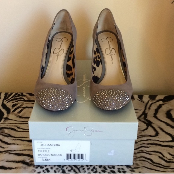 Jessica Simpson grey suede jewel studded toe wedges in size 8 1/2 - Picture 2 of 5